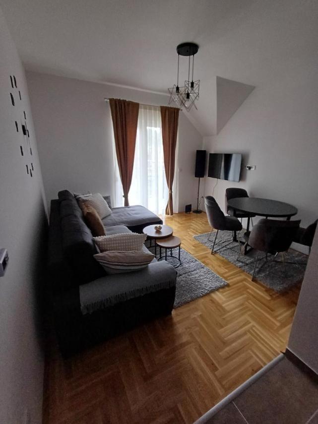 Apartment Viento 18 *